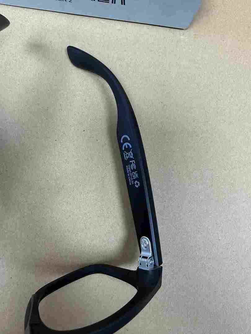 On Running Ray-Ban AI Sunglasses 2Nd - Image 9