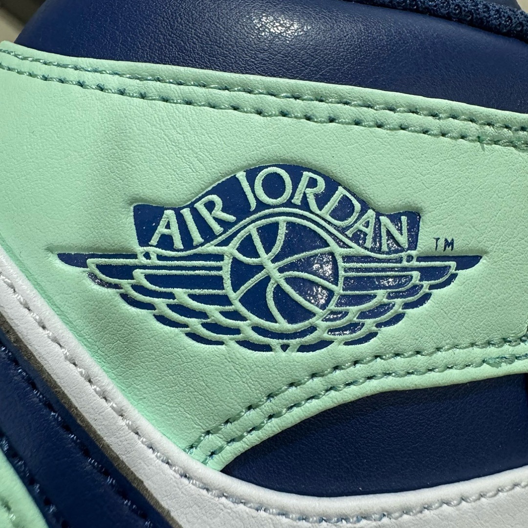 Shoes Aa.Jj1 Mid - Image 110