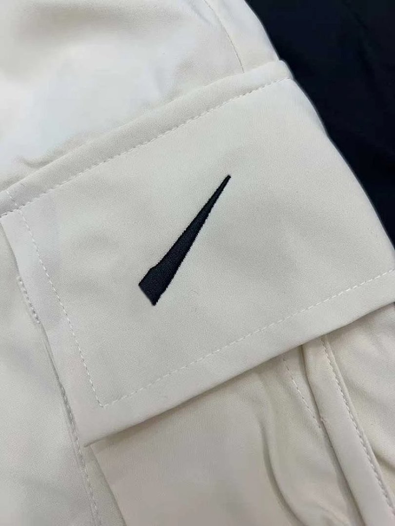 Christian Louboutin NI.KE Hiking Pants, For Both Men And Women, Loose Solid-Colored Straight-Fit Work - Image 9