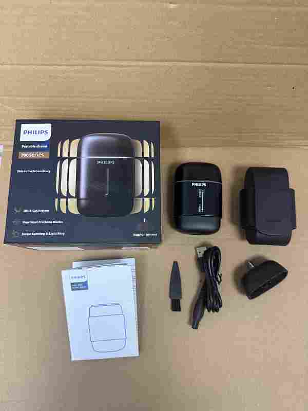 On Running P.Hi.L.I,P.S Portable Shaver Usb-C, photo 1