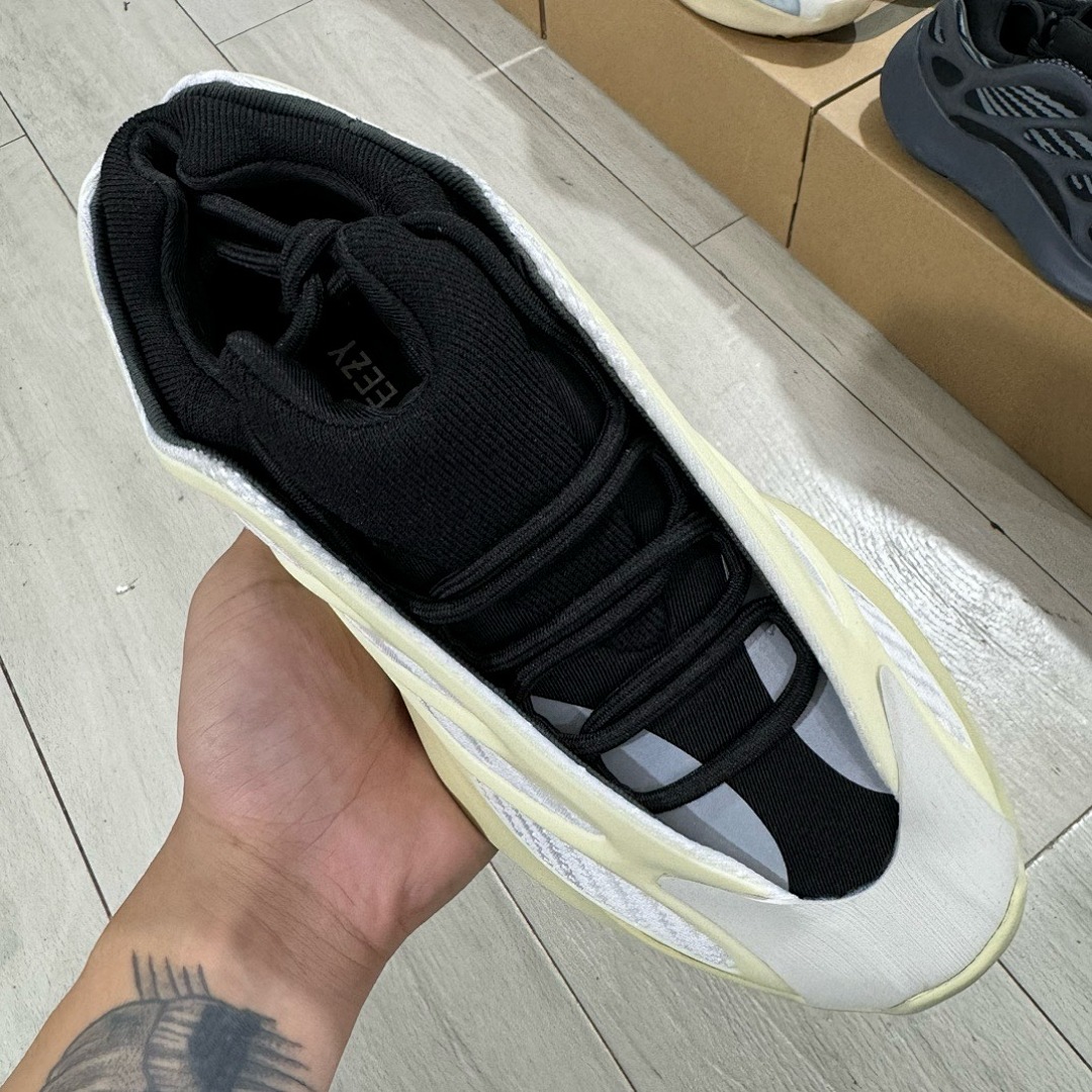 Shoes Y. Z 70.0 V3 - Image 85