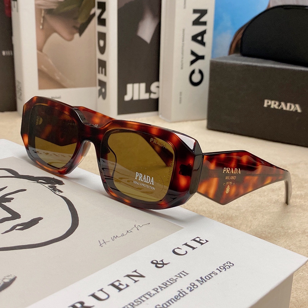 On Running PRADA - Image 10
