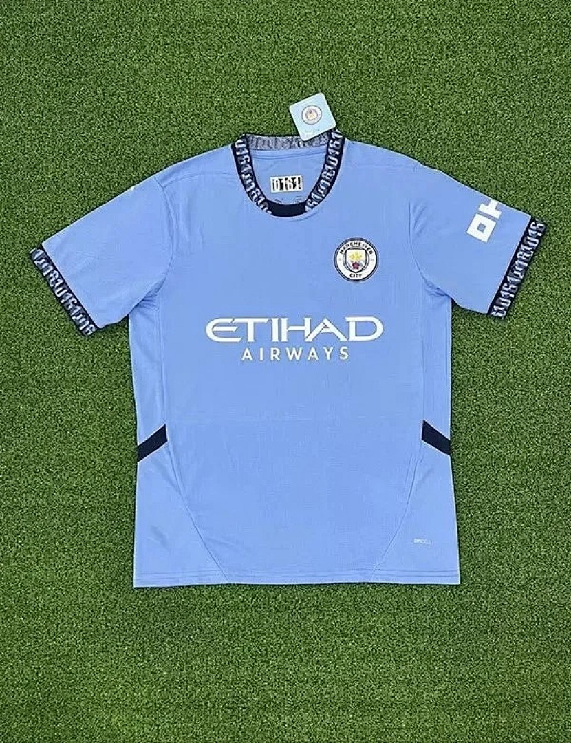 Christian Louboutin Club Jersey For The 2425 Season - Image 17