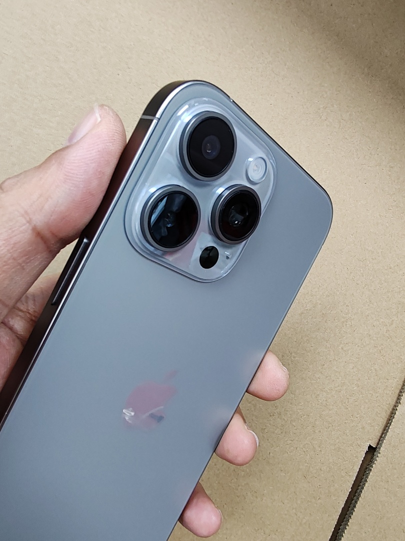 On Running Ip 16 Pro Max (Kakobuy/USfans Can't Buy It) - Image 7