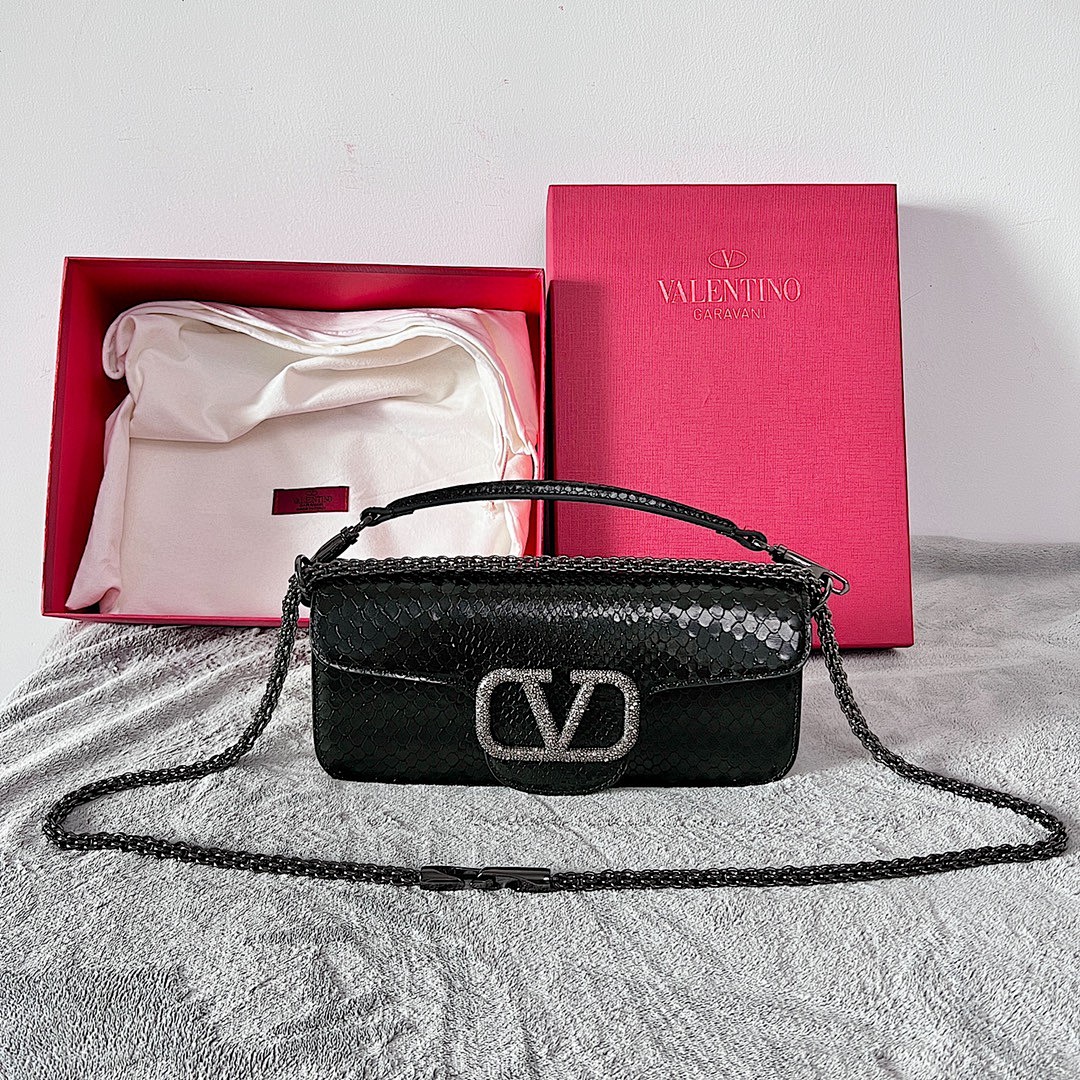 VL, photo 1