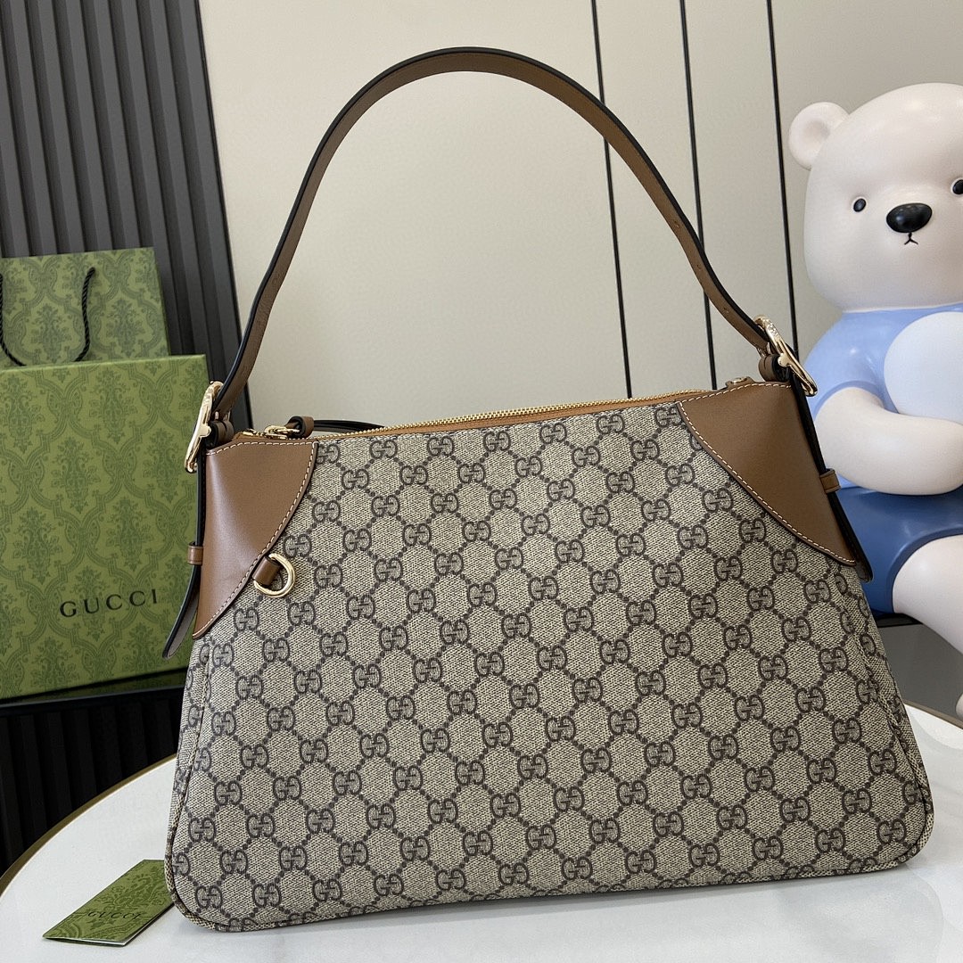 Bag G, photo 1