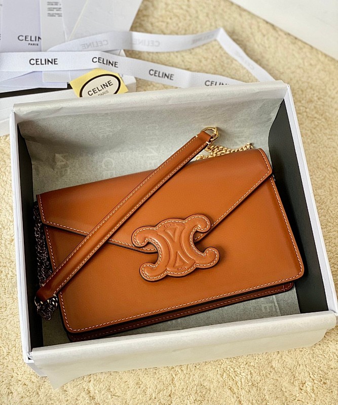 Bag C, photo 1