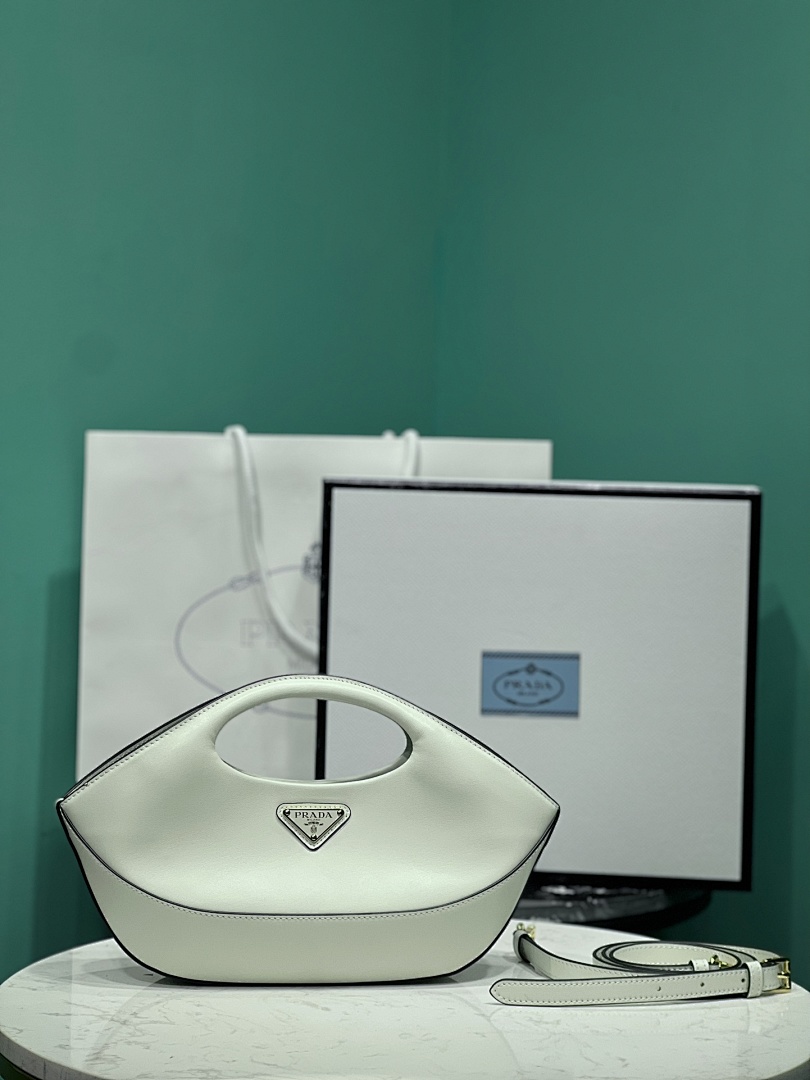Bag P, photo 1