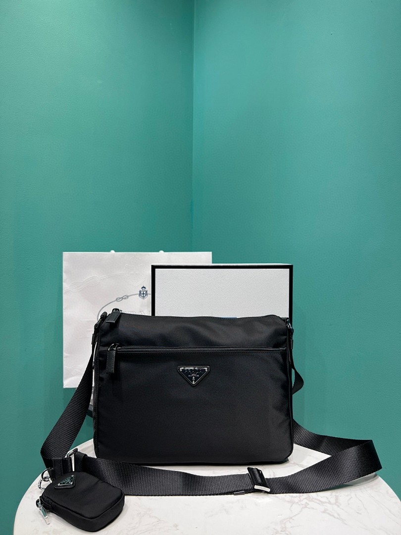 Bag P, photo 1