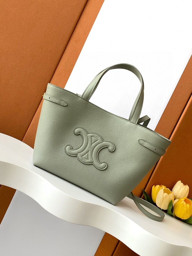 Bag C, photo 1