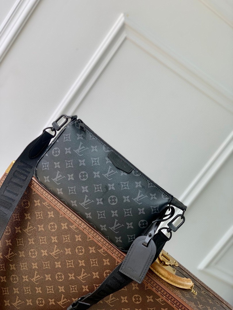 L, photo 1