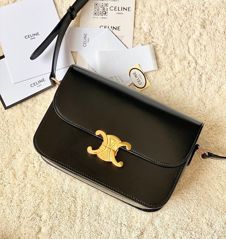 Bag C, photo 1