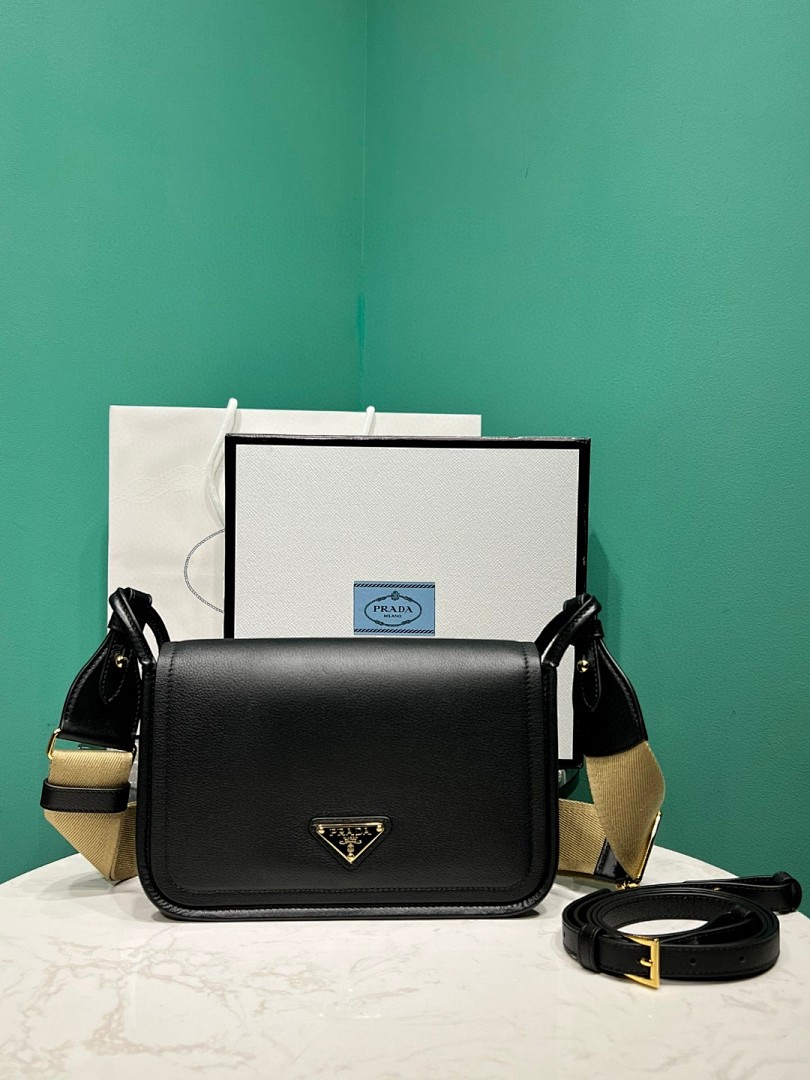 Bag P, photo 1