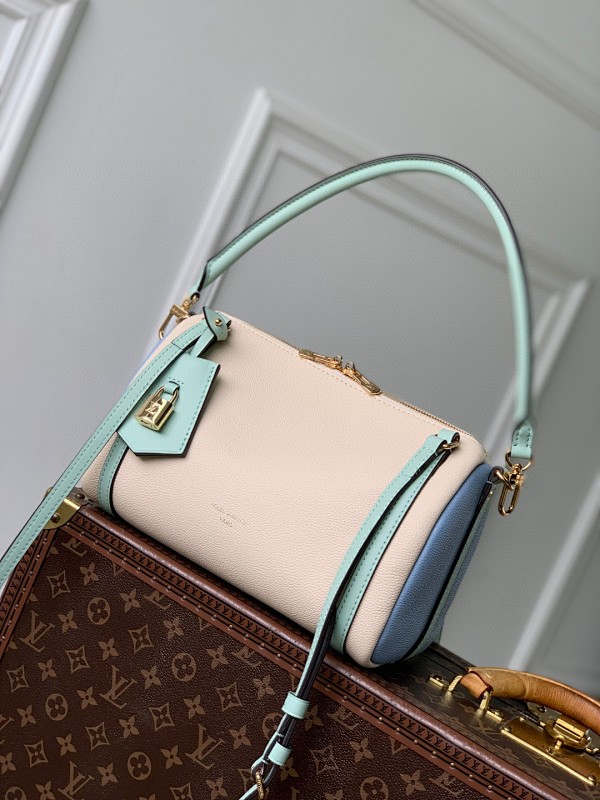 Bag L, photo 1