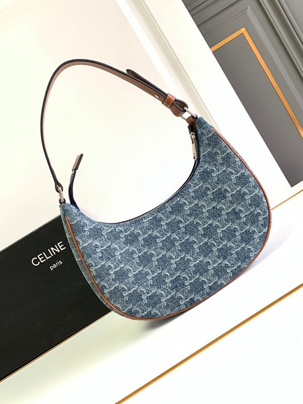 Bag C, photo 1