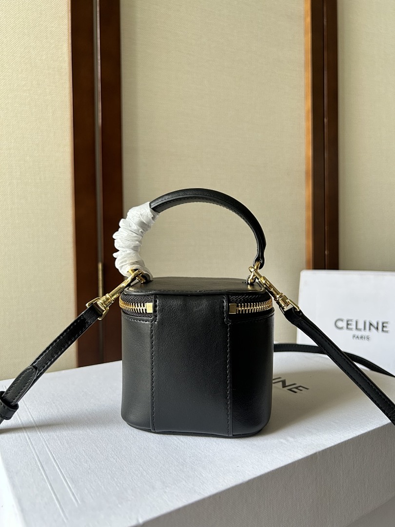 C, photo 1