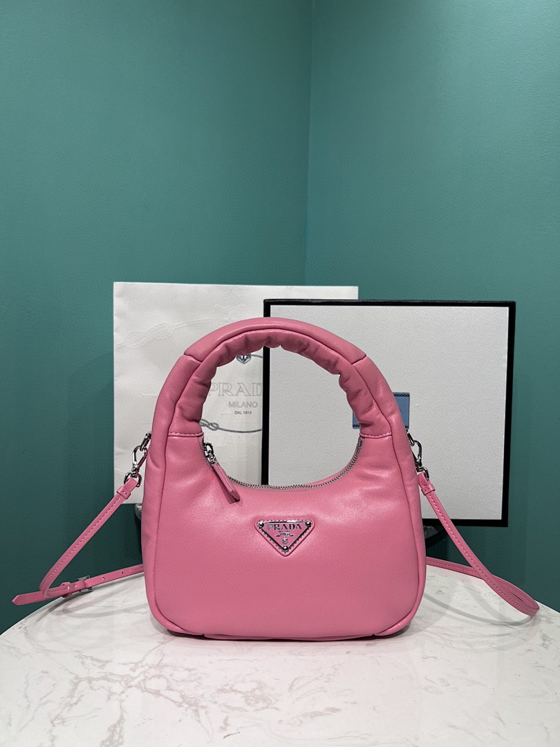 Bag P, photo 1