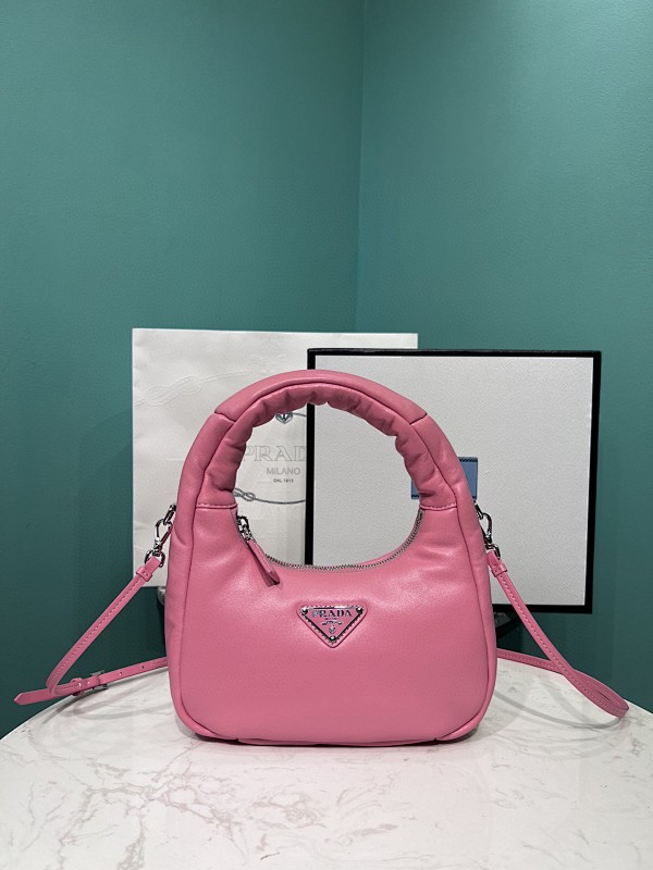 Bag P, photo 1