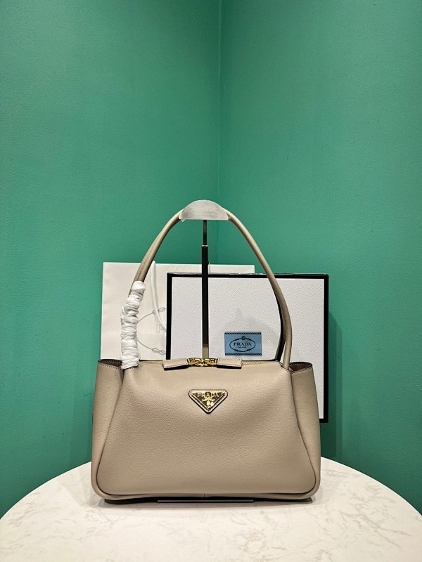 Bag P, photo 1