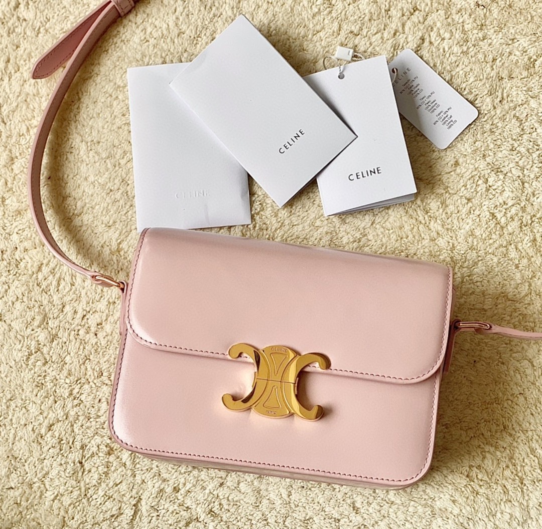 Bag C, photo 1