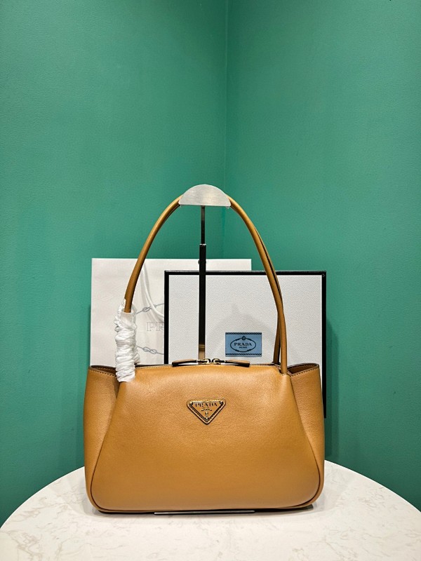 Bag P, photo 1