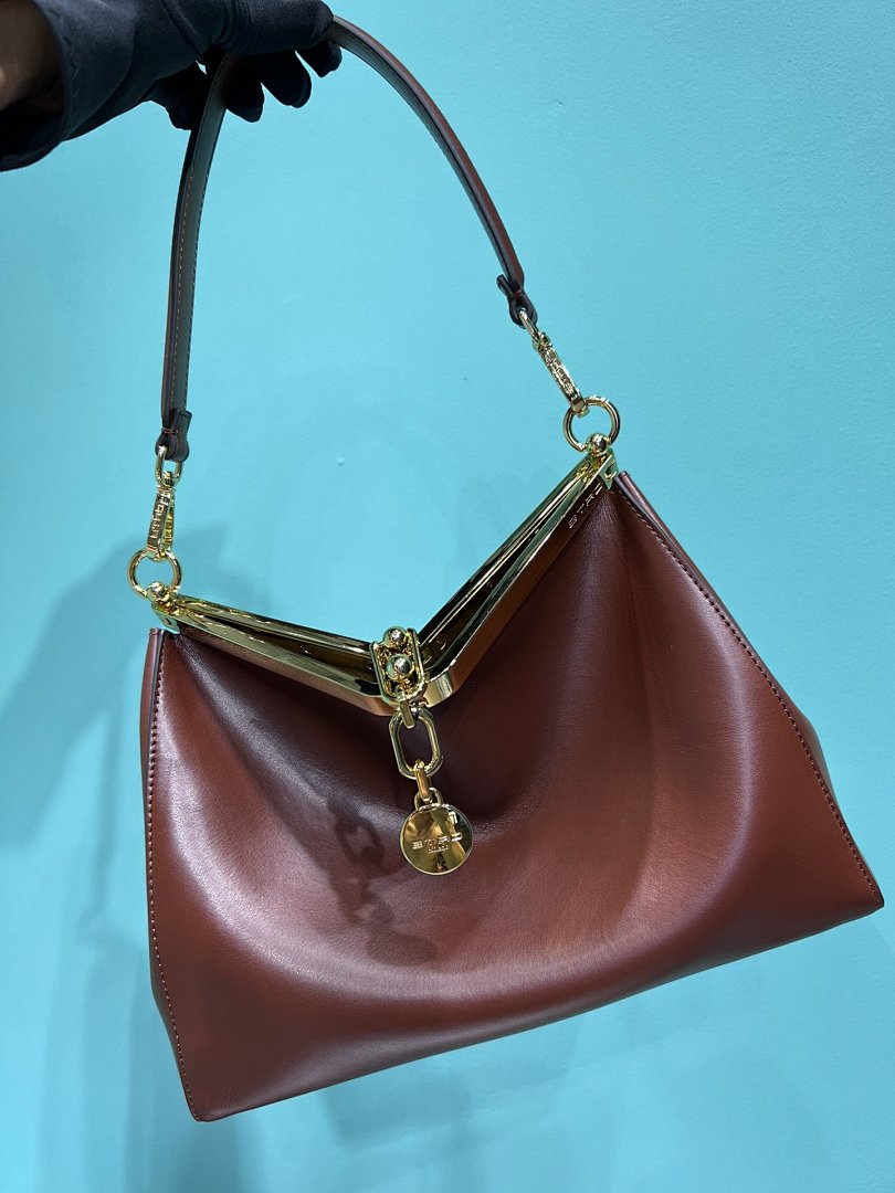 Bag P, photo 1