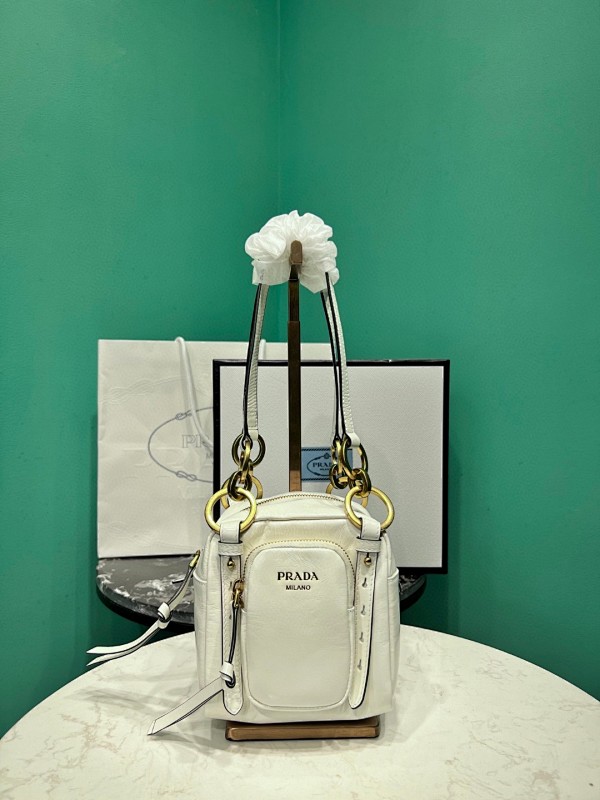 Bag P, photo 1