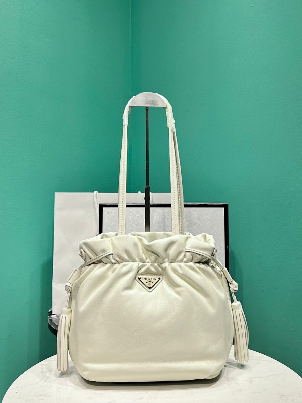 Bag P, photo 1