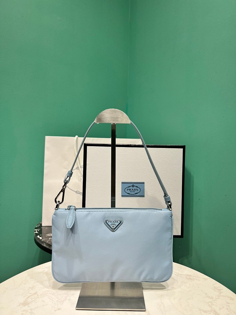 Bag P, photo 1