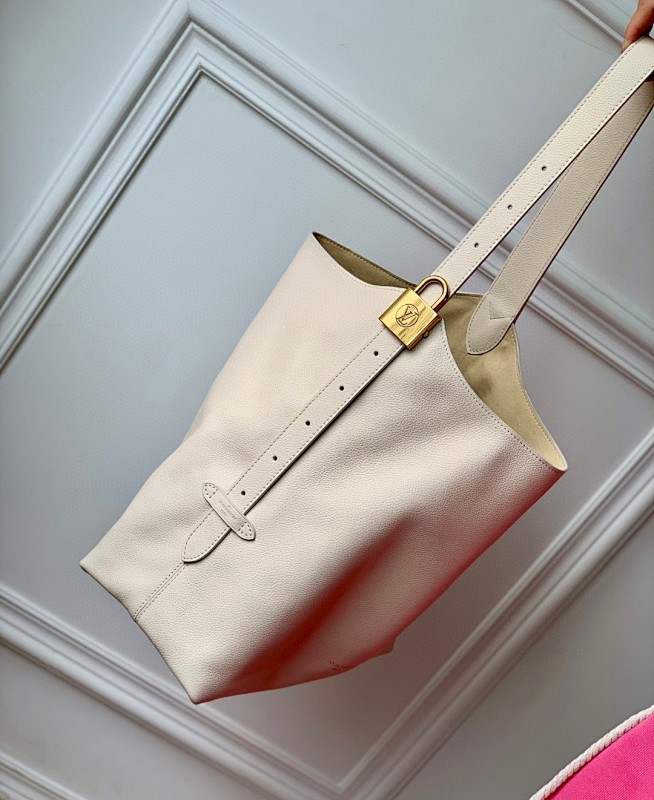 Bag L, photo 1