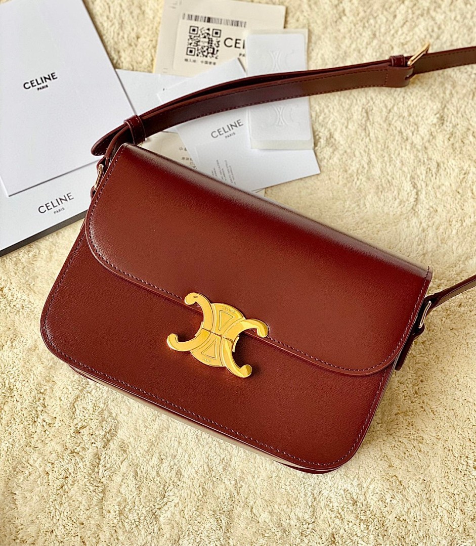 Bag C, photo 1