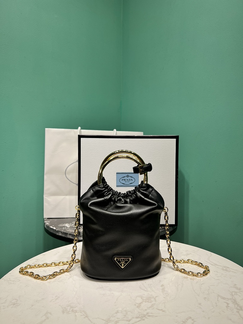 Bag P, photo 1