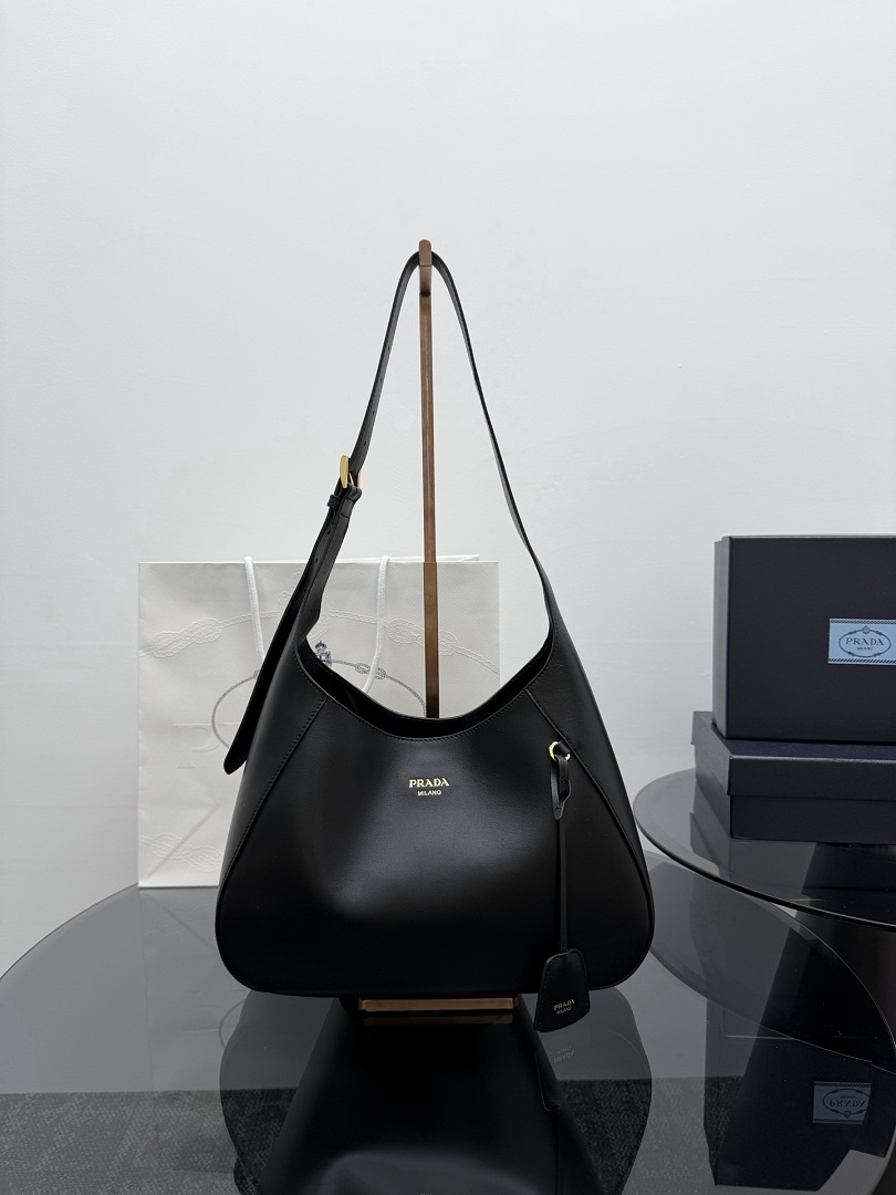 Bag P, photo 1