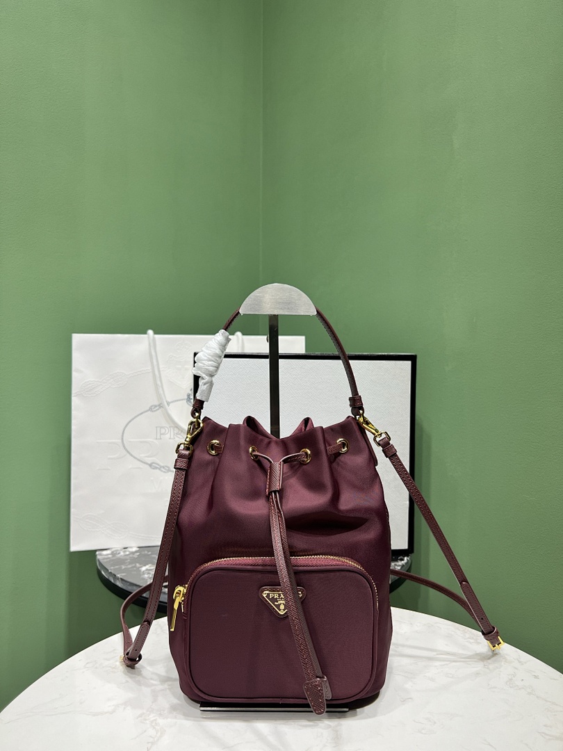 Bag P, photo 1