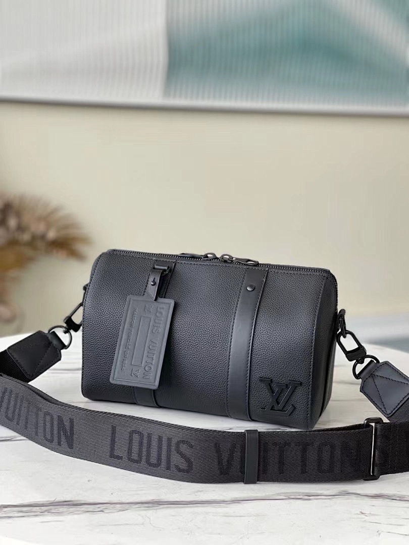 Bag 1V, photo 1