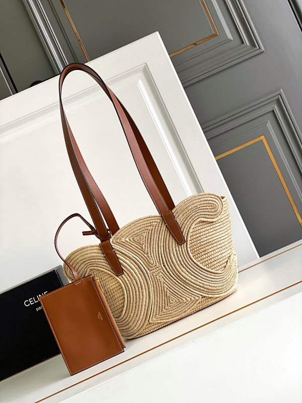 Bag C, photo 1
