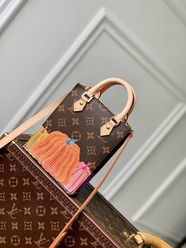 Bag L, photo 1