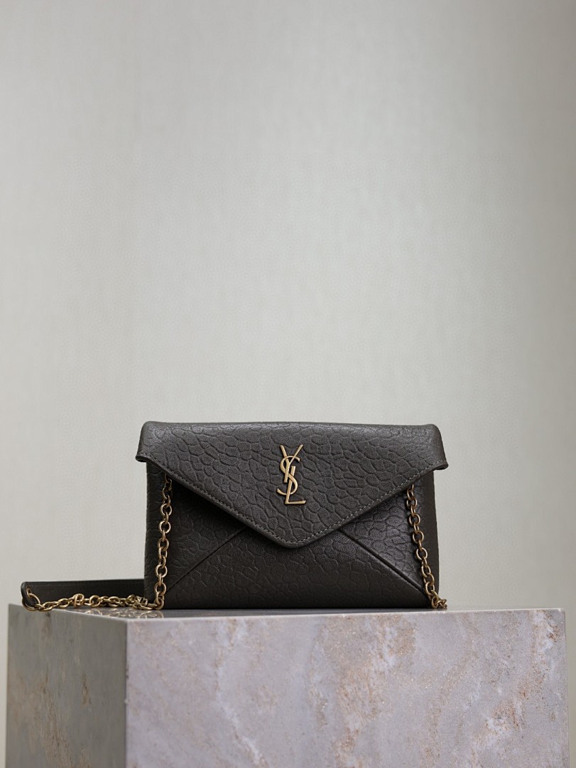 YS, photo 1