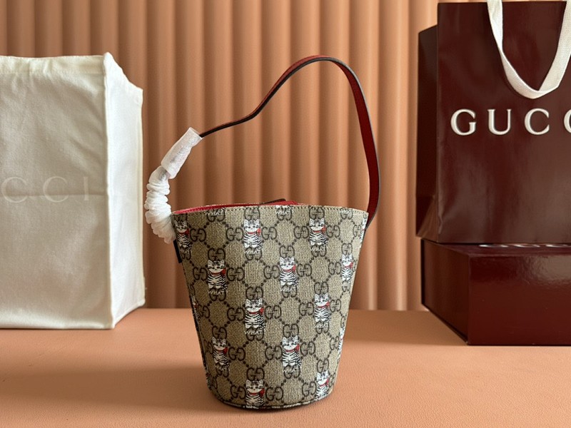 Bag G, photo 1