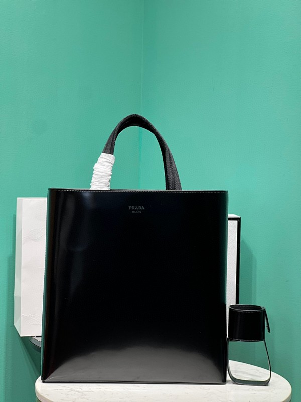 Bag P, photo 1