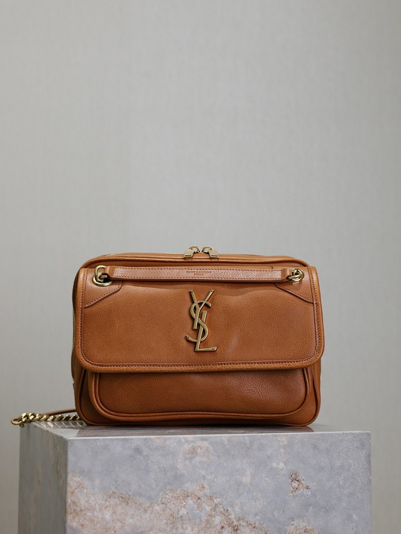 YS, photo 1