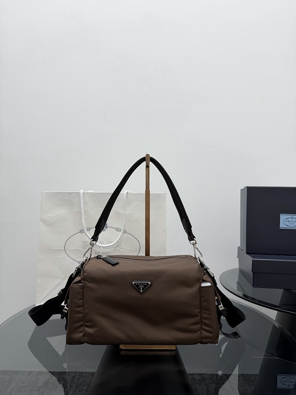 Bag P, photo 1