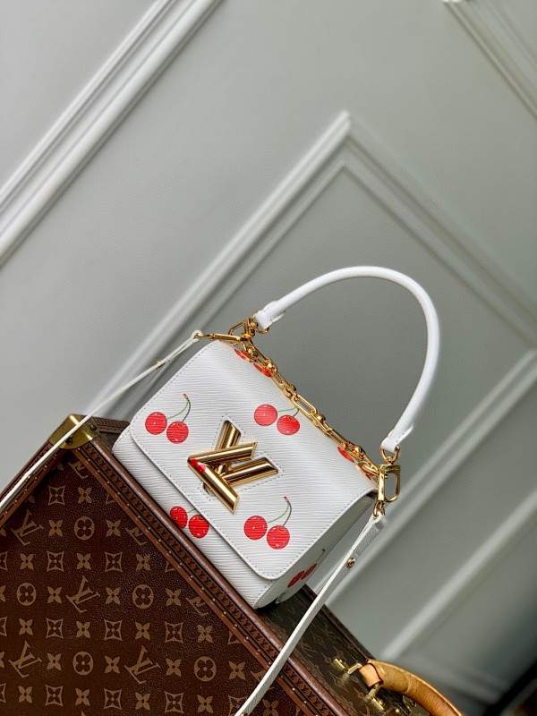 Bag L, photo 1