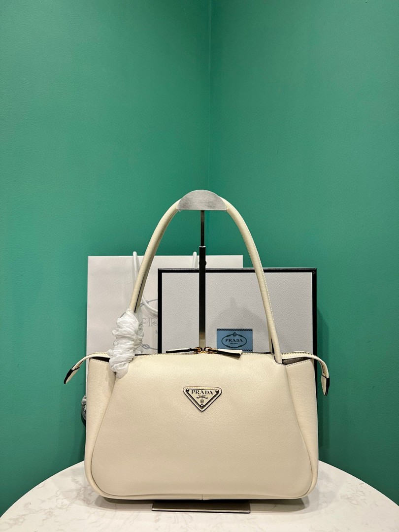 Bag P, photo 1