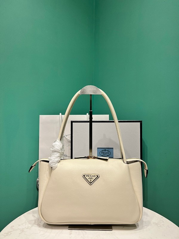 Bag P, photo 1