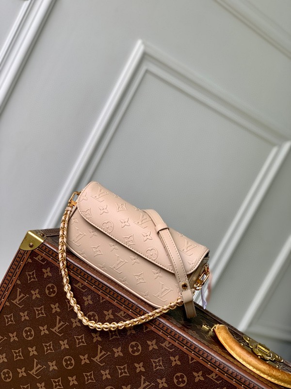 Bag L, photo 1