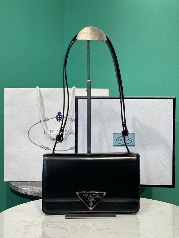 Bag P, photo 1