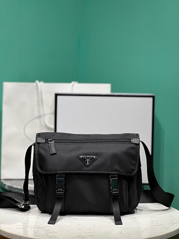 Bag P, photo 1