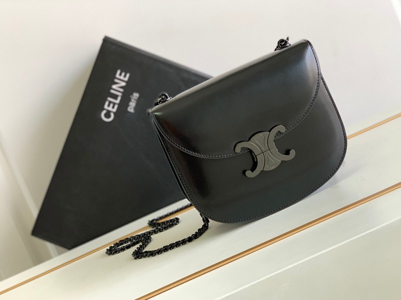 Bag C, photo 1