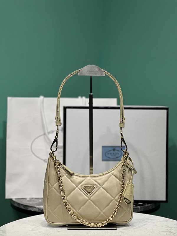 Bag P, photo 1